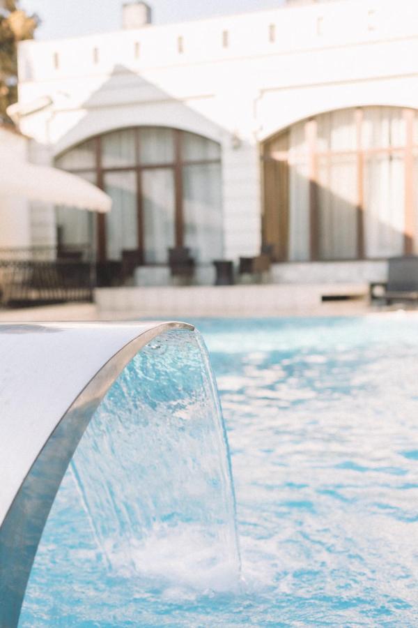 The Elite - Oradea'S Legendary Hotel Extérieur photo