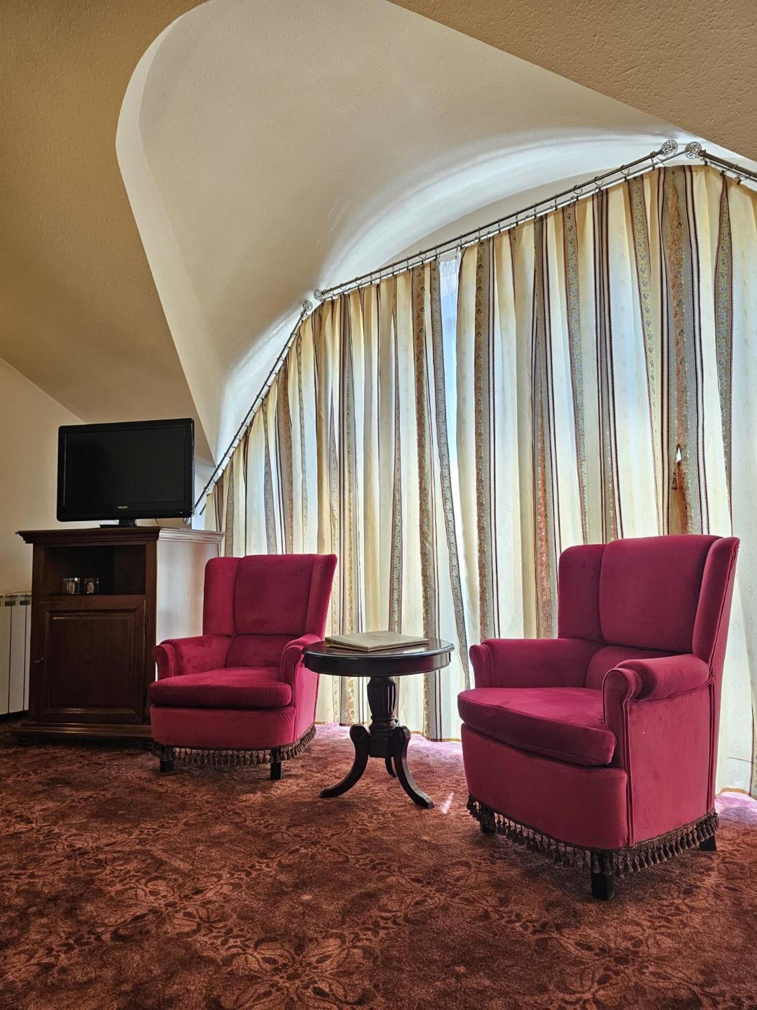 The Elite - Oradea'S Legendary Hotel Extérieur photo