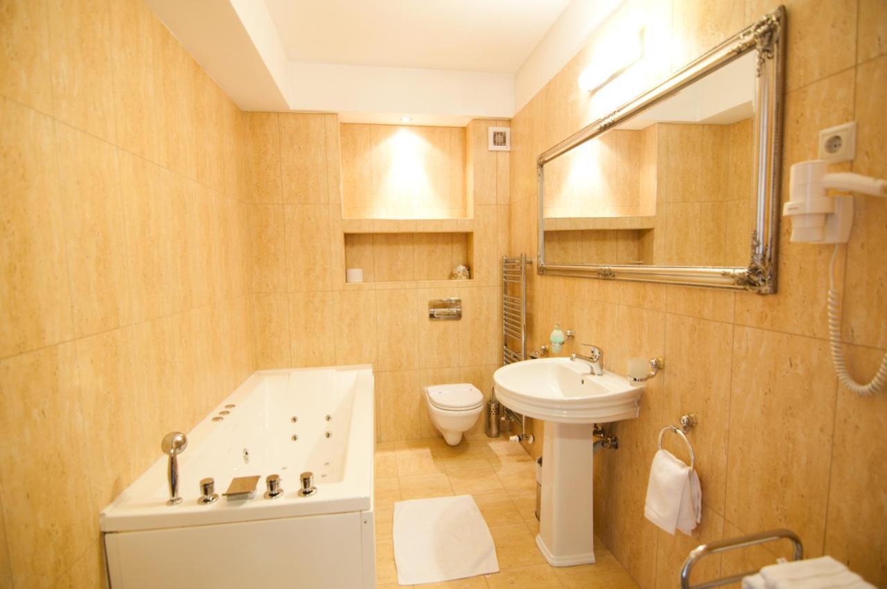 The Elite - Oradea'S Legendary Hotel Extérieur photo